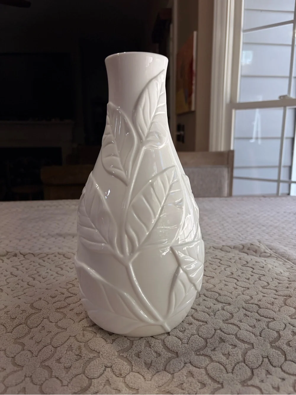 Louis Comfort Tiffany & Co. Cream White Gloss Leaf  Collection Bone China Vase